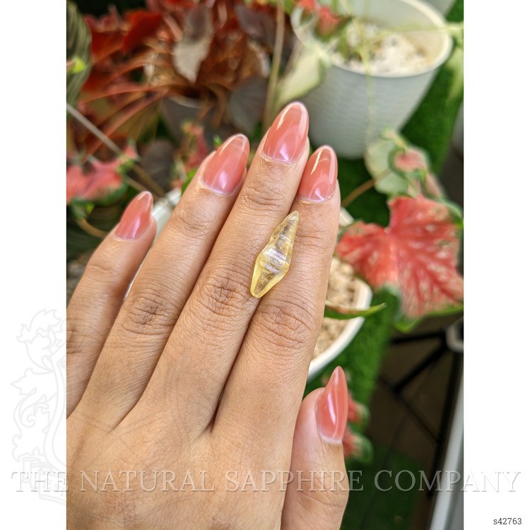8.85 Ct. Yellow Sapphire from Ceylon (Sri Lanka)
