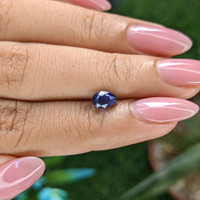 0.95 Ct. Blue Sapphire from Tanzania Life Style