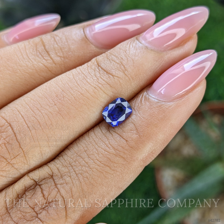 1.02 Ct. Purplish Blue Sapphire from Tanzania