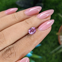 1.02 Ct. Pinkish Purple Sapphire from Tanzania Life Style