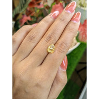 4.24 Ct. Yellow Sapphire from Ceylon (Sri Lanka) Life Style