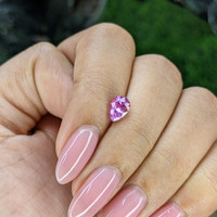 1.22 Ct. Purplish Pink Sapphire from Tanzania Life Style