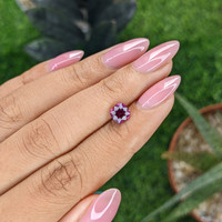 1.28 Ct. Purplish Pink Sapphire from Tanzania Life Style