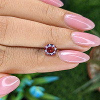 1.51 Ct. Purplish Pink Sapphire from Tanzania Life Style
