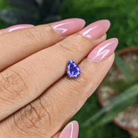 1.07 Ct. Bluish Purple Sapphire from Tanzania Life Style