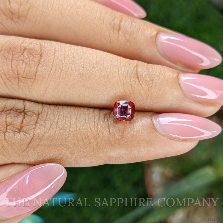 1.09 Ct. Bi Color Sapphire from Tanzania