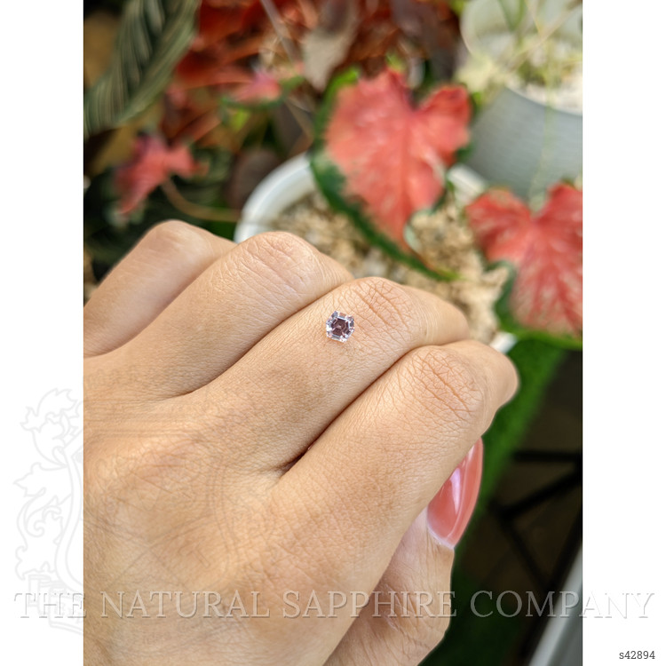 0.45 Ct. Purplish Pink Sapphire from Ceylon (Sri Lanka)