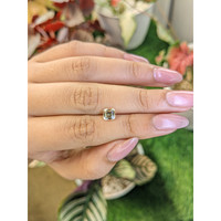 1.00 Ct. Yellow Sapphire from Ceylon (Sri Lanka) Life Style