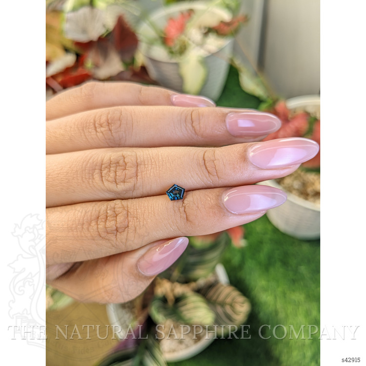 0.50 Ct. Greenish Blue Sapphire from Ceylon (Sri Lanka)