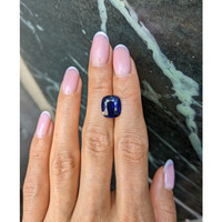 5.72 Ct. Blue Sapphire from Ceylon (Sri Lanka) Life Style