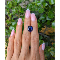 5.72 Ct. Blue Sapphire from Ceylon (Sri Lanka) Life Style