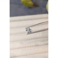 1.49 Ct. White Sapphire from Ceylon (Sri Lanka) Life Style