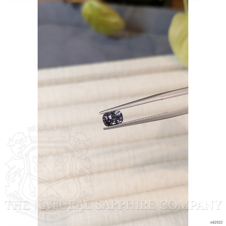 0.90 Ct. Bi Color / Parti Sapphire from Ceylon (Sri Lanka)