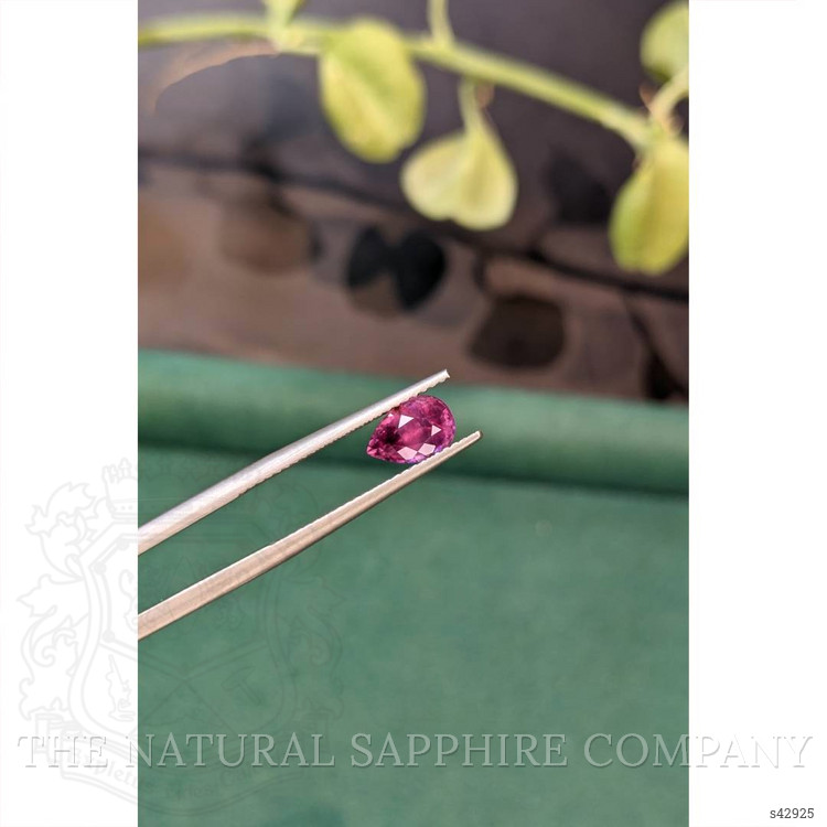 1.38 Ct. Purplish Pink Sapphire from Ceylon (Sri Lanka)