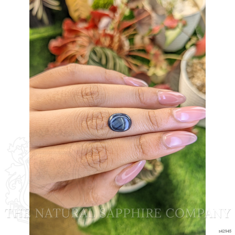 3.65 Ct. Greyish Blue Star Sapphire from Ceylon (Sri Lanka)