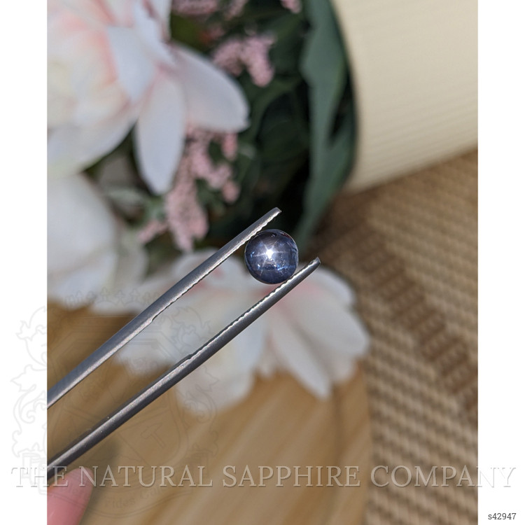 1.58 Ct. Greyish Blue Star Sapphire from Ceylon (Sri Lanka)