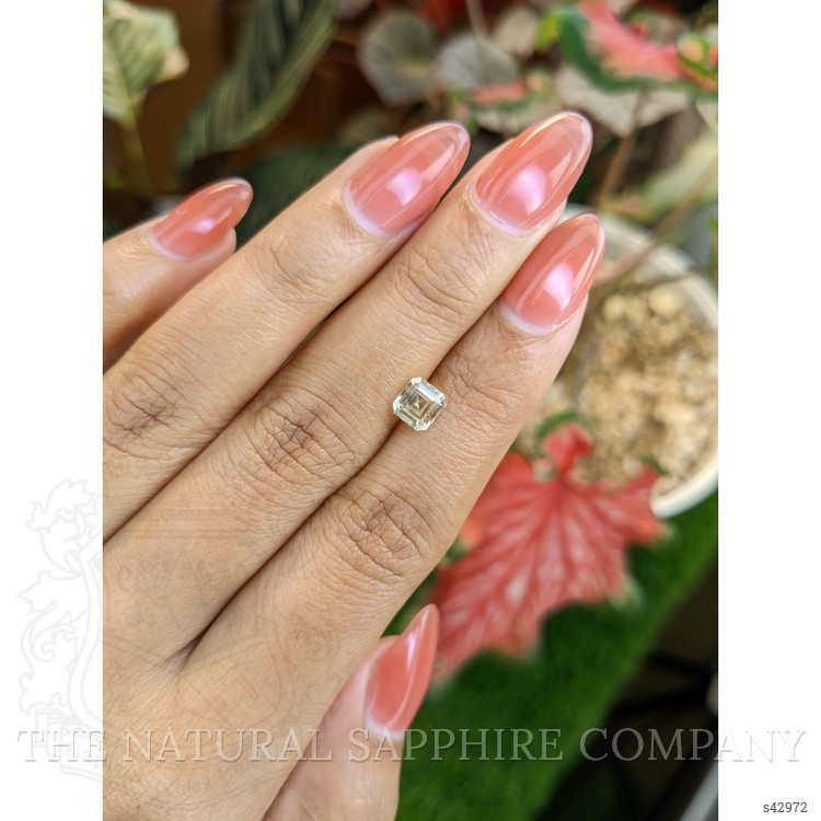 1.07 Ct. Yellow Sapphire from Ceylon (Sri Lanka)