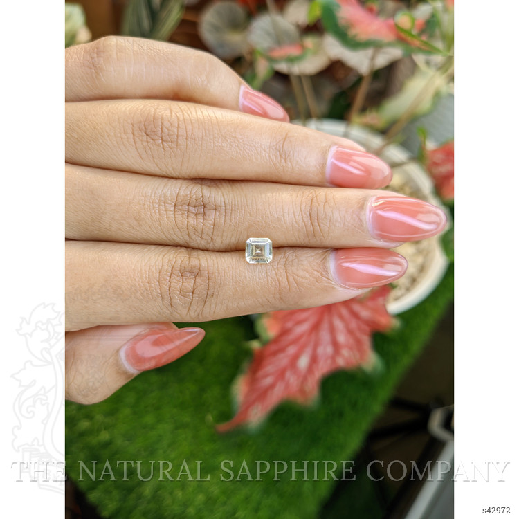 1.07 Ct. Yellow Sapphire from Ceylon (Sri Lanka)
