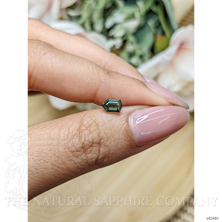 0.73 Ct. Bi Color Sapphire from Ceylon (Sri Lanka)