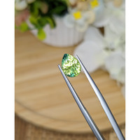 2.56 Ct. Bi Color / Parti Sapphire from Ceylon (Sri Lanka) Life Style