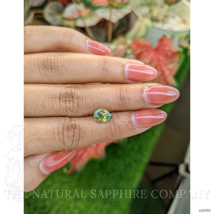2.56 Ct. Bi Color / Parti Sapphire from Ceylon (Sri Lanka)