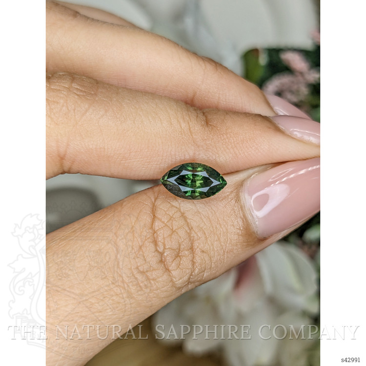 2.21 Ct. Green Sapphire from Ceylon (Sri Lanka)