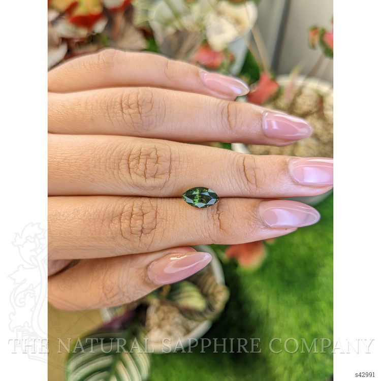 2.21 Ct. Green Sapphire from Ceylon (Sri Lanka)