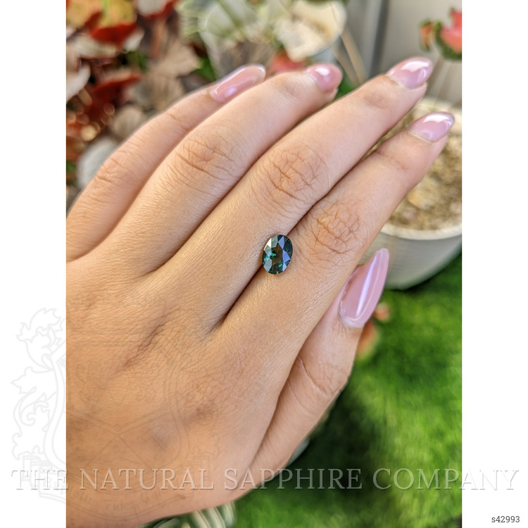 1.59 Ct. Bluish Green Sapphire from Ceylon (Sri Lanka)