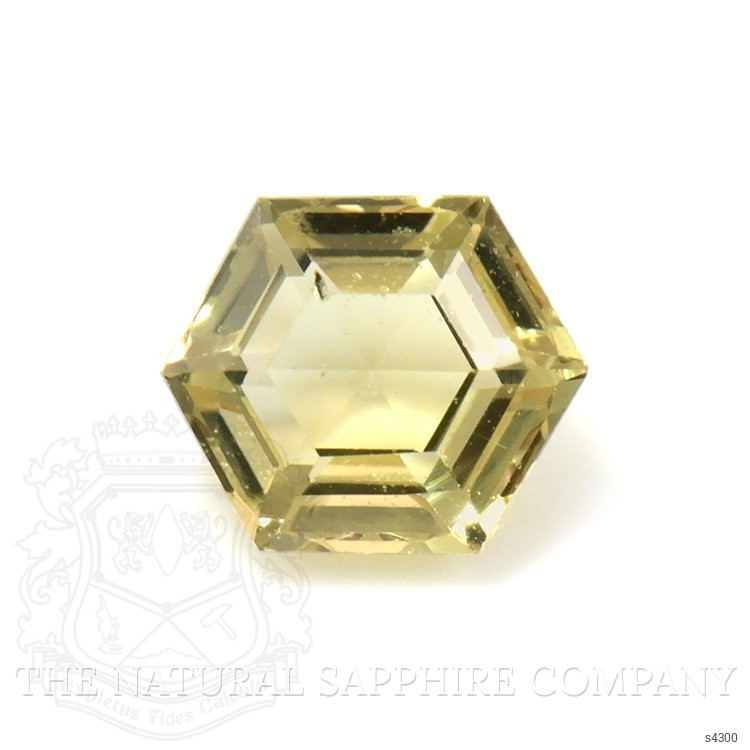 0.30 Ct. Greenish Yellow Sapphire from Ceylon (Sri Lanka)