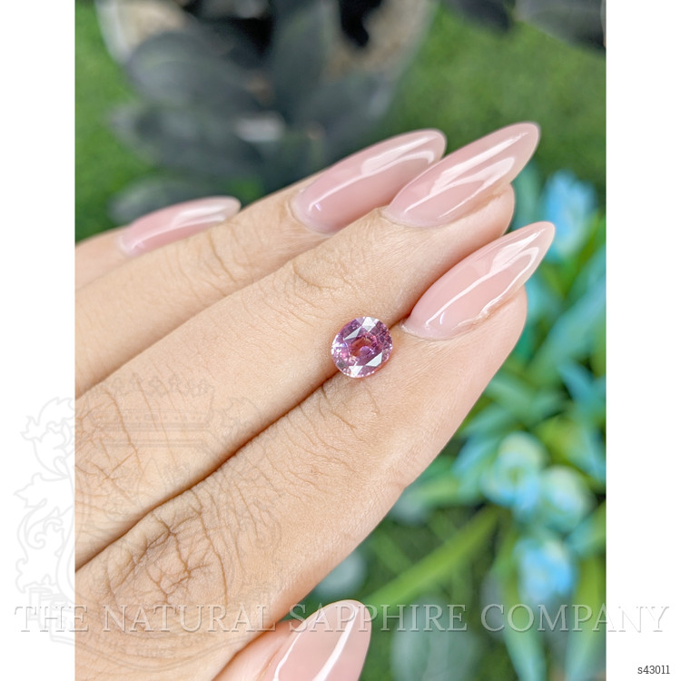 1.01 Ct. Purplish Pink Sapphire from Africa