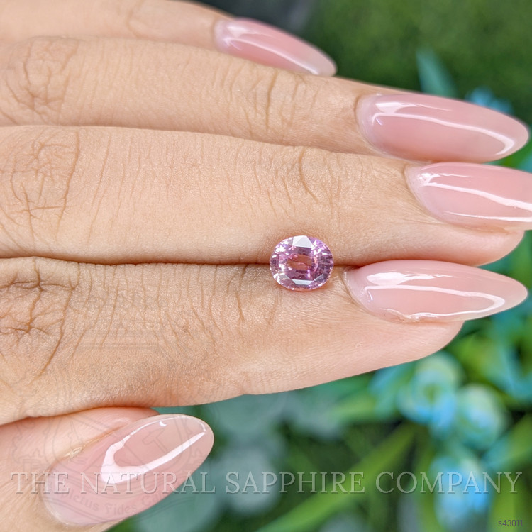 1.01 Ct. Purplish Pink Sapphire from Africa
