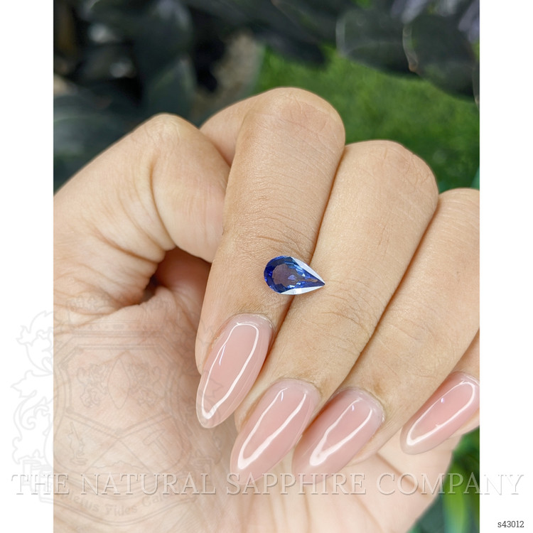 0.95 Ct. Blue Sapphire from Africa