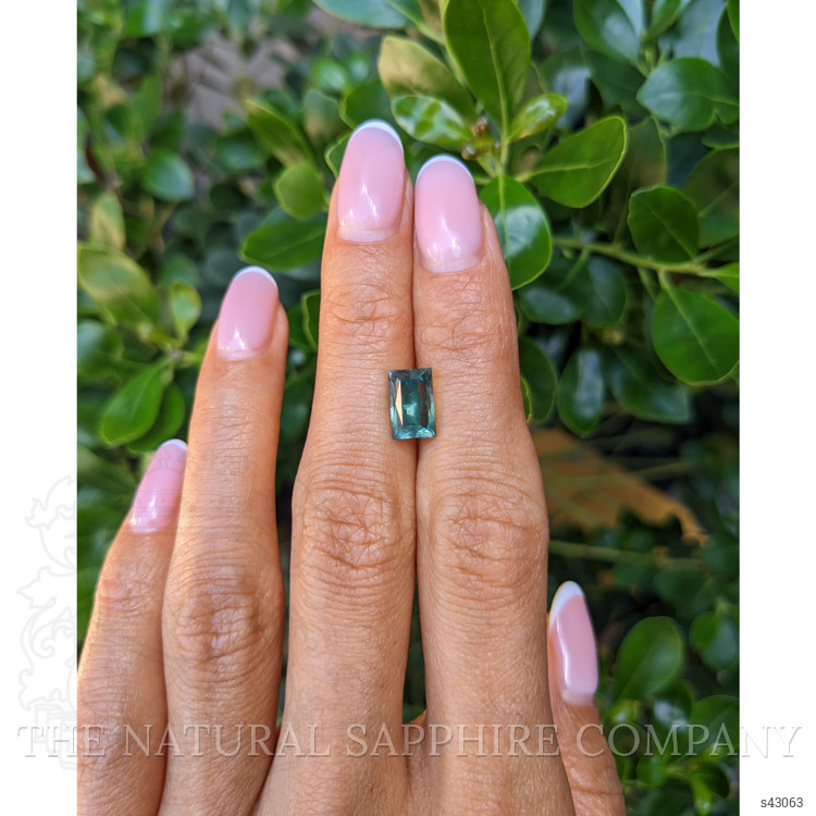3.52 Ct. Bluish Green Sapphire from Montana