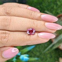 2.03 Ct. Purplish Pink Sapphire from Tanzania Life Style