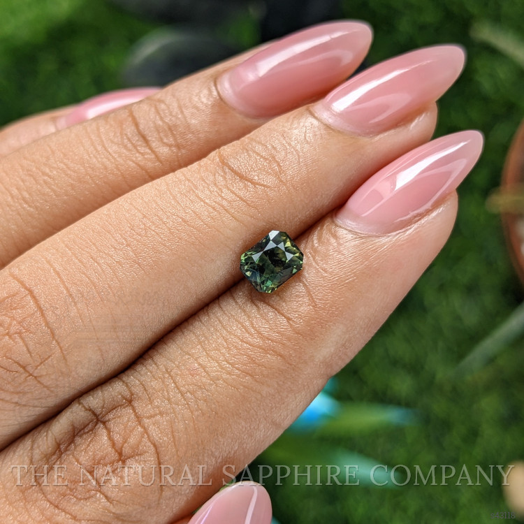 1.21 Ct. Yellowish Green Sapphire from Australia