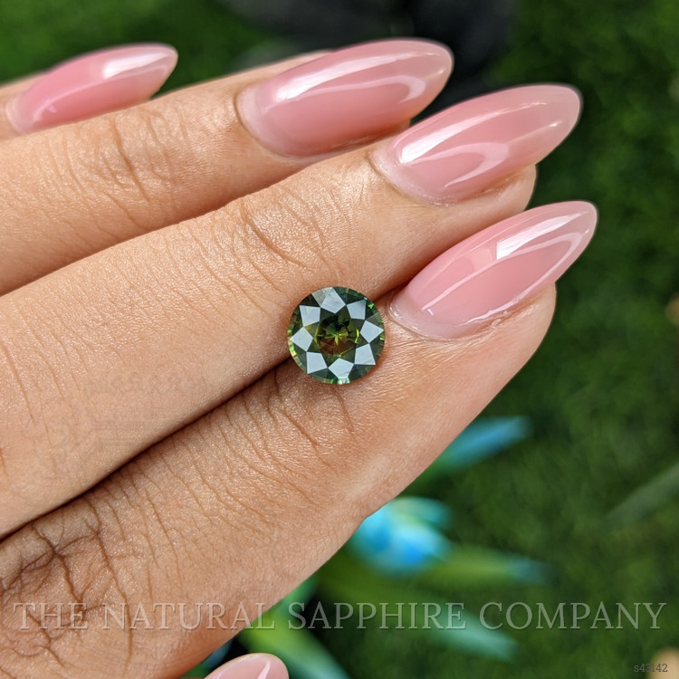 1.56 Ct. Yellowish Green Sapphire from Australia