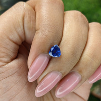 1.15 Ct. Blue Sapphire from Ceylon (Sri Lanka) Life Style