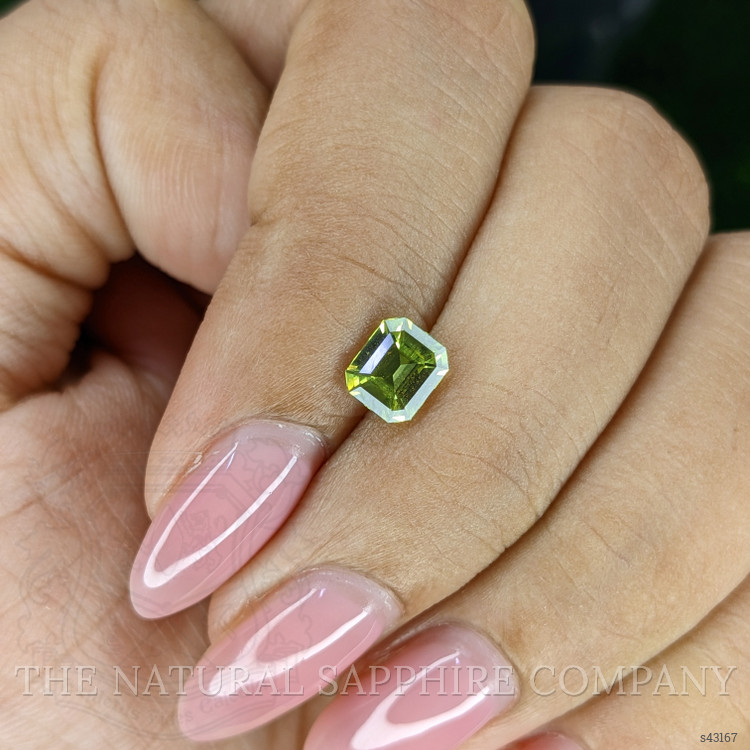 0.98 Ct. Yellowish Green Sapphire from Australia