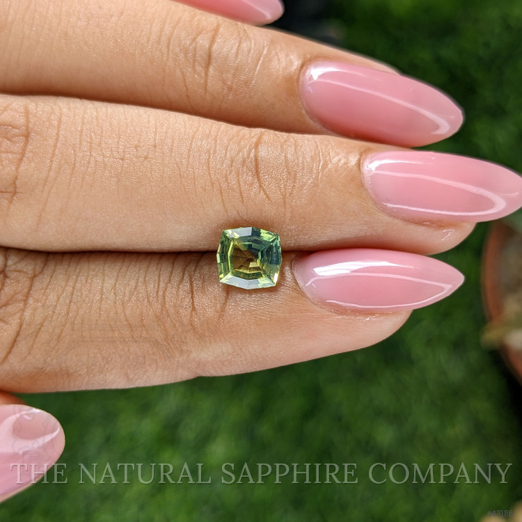 1.27 Ct. Bi Color / Parti Sapphire from Australia