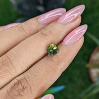 1.26 Ct. Yellowish Green Sapphire from Australia Life Style