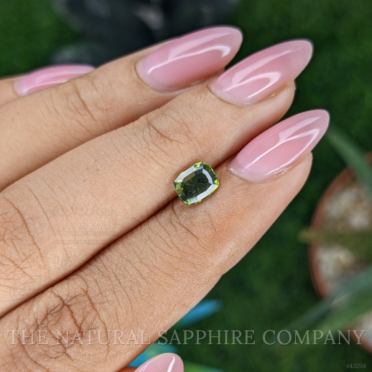 1.07 Ct. Yellowish Green Sapphire from Australia