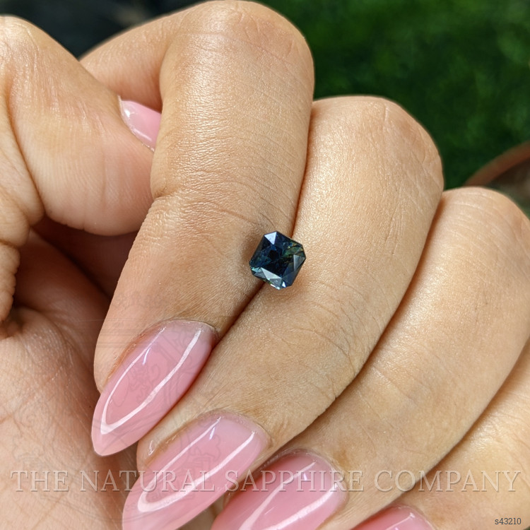 0.93 Ct. Greenish Blue Sapphire from Australia
