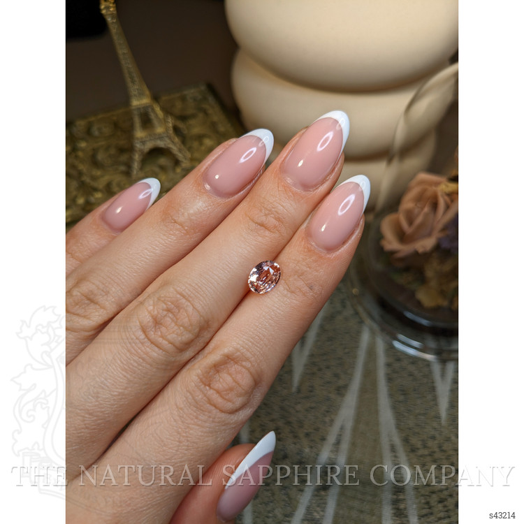 1.52 Ct. Padparadscha Sapphire from Ceylon (Sri Lanka)