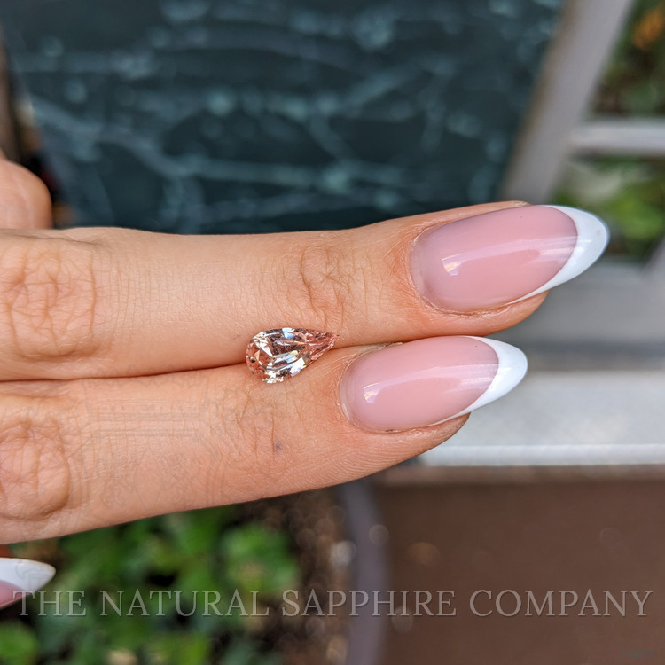 1.72 Ct. Padparadscha Sapphire from Ceylon (Sri Lanka)