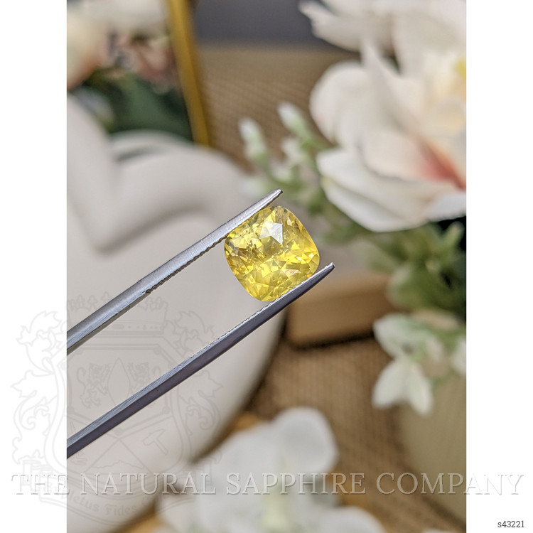 5.08 Ct. Yellow Sapphire from Ceylon (Sri Lanka)