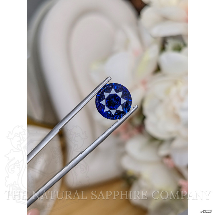 6.40 Ct. Blue Sapphire from Ceylon (Sri Lanka)