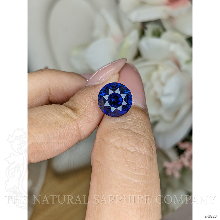 6.40 Ct. Blue Sapphire from Ceylon (Sri Lanka)