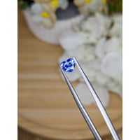 0.57 Ct. Blue Sapphire from Ceylon (Sri Lanka) Life Style