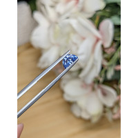 0.91 Ct. Blue Sapphire from Ceylon (Sri Lanka) Life Style