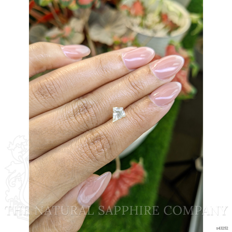 1.18 Ct. Yellow Sapphire from Ceylon (Sri Lanka)